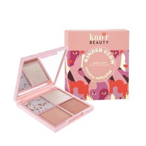 🛍 $5 Add On ! KINDER GLOW HIGHLIGHTING PALETTE